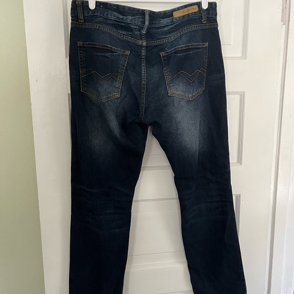 Carbon Blue Jeans - Picture 3 of 11